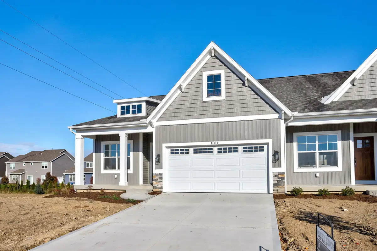 11913 Smithfield Drive, Holland, MI 49424 - Image #1