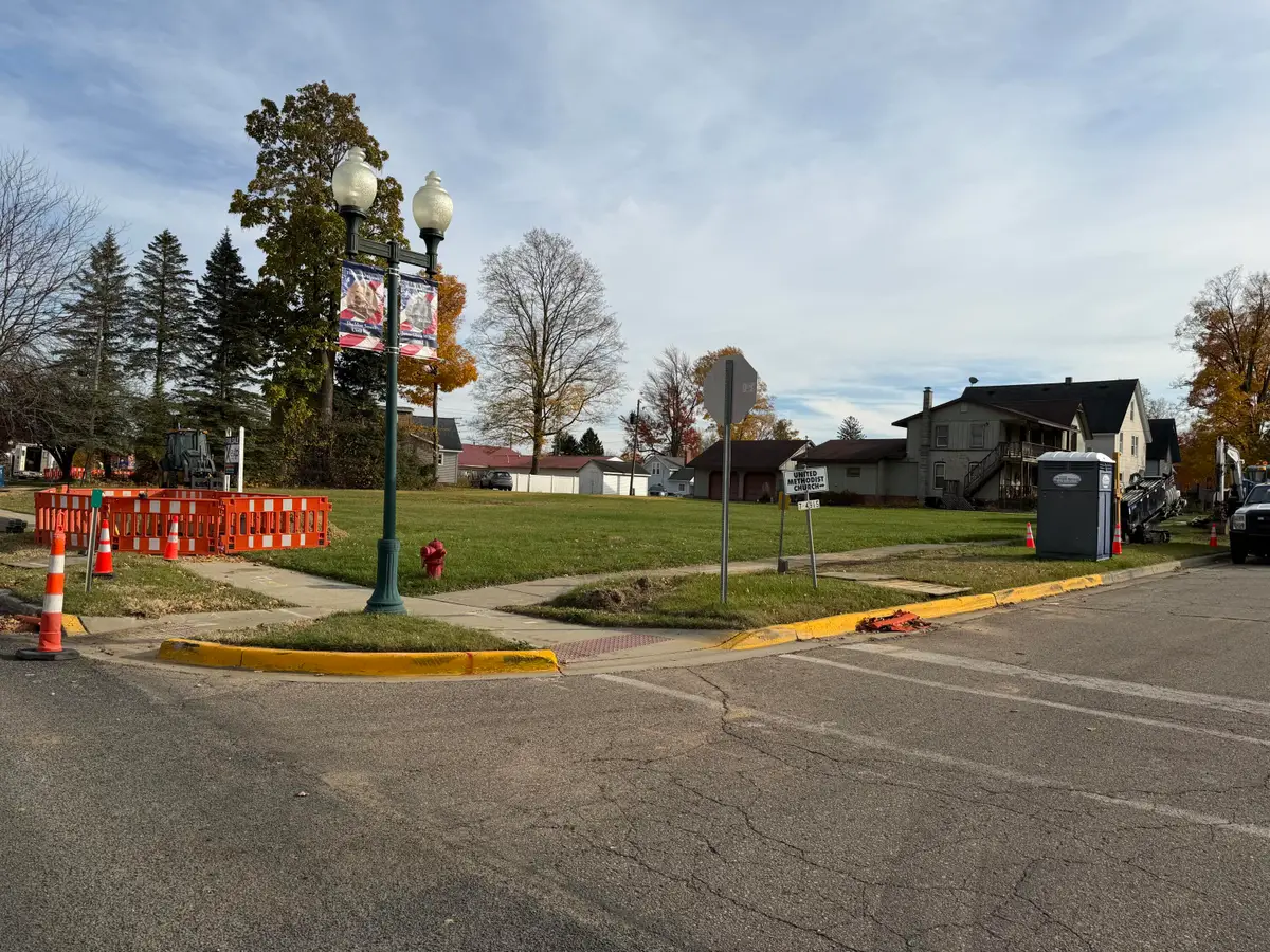 417 W Monroe Street, Bangor, MI 49013 - Image #1