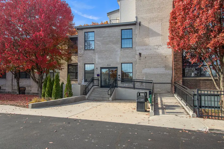 533 Columbia Avenue #121, Holland, MI 49423 - Image #3