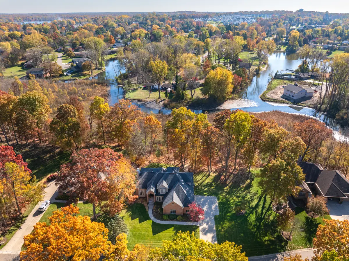 8761 River Run Drive, White Lake, MI 48386 - Image #1