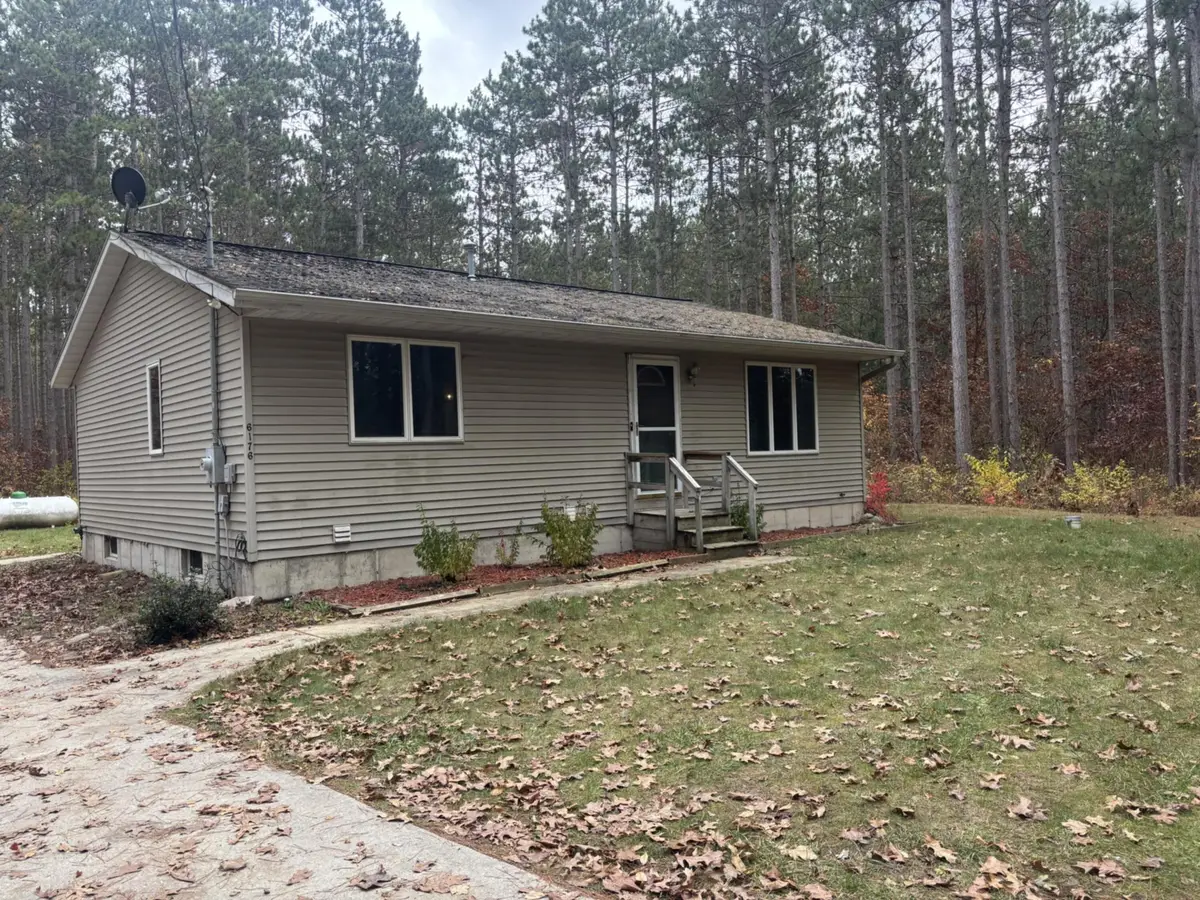 6176 Barberry Avenue, Newaygo, MI 49337 - Image #1