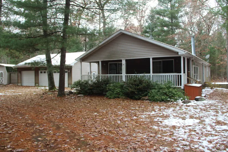 8484 S 116th Avenue, Rothbury, MI 49452 - Image #2
