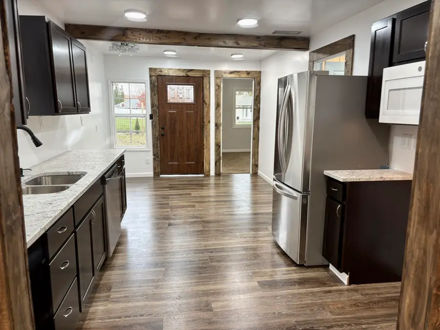 460 Hazel Court, Muskegon, MI 49442 - Image #3