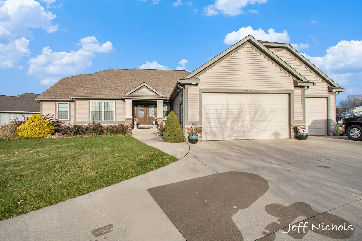 3111 Sandy Drive Sw, Wyoming, MI 49418 - Image #1