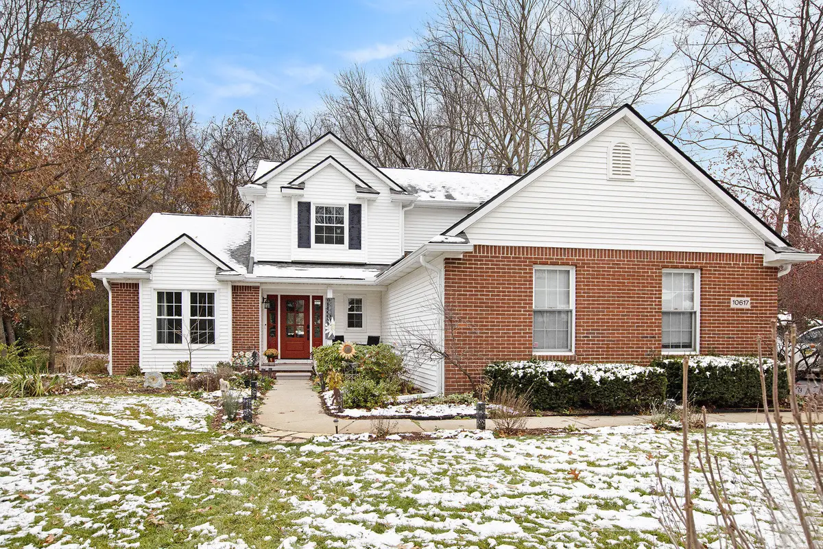 10617 Splitstone Dr E, Pinckney, MI 48169 - Image #1