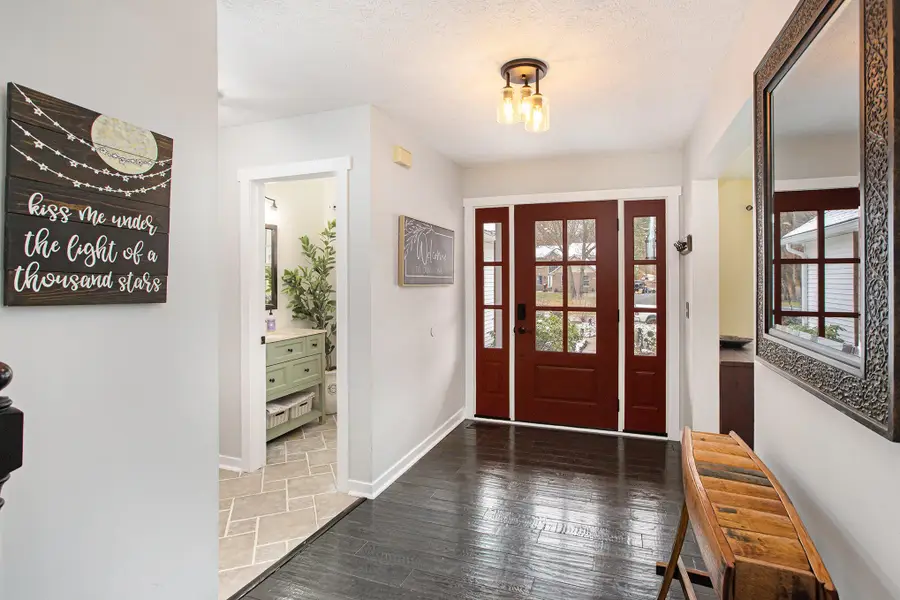 10617 Splitstone Dr E, Pinckney, MI 48169 - Image #3