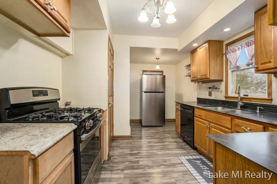 1710 Burlingame Avenue Sw, Wyoming, MI 49509 - Image #3