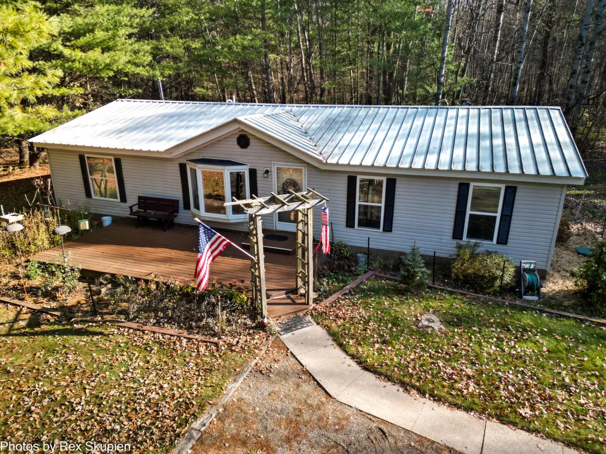 7110 S Thornapple Avenue, Newaygo, MI 49337 - Image #1