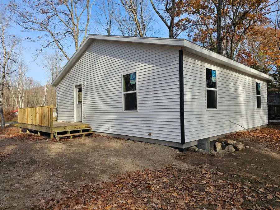 8478 Vista Drive, Newaygo, MI 49337 - Image #3