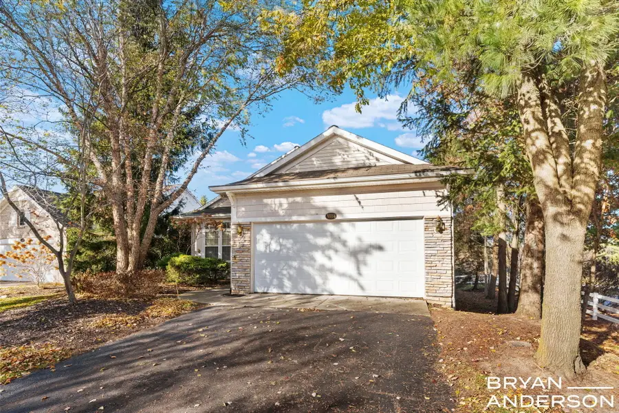 5984 Mill Point Court Se, Kentwood, MI 49512 - Image #3