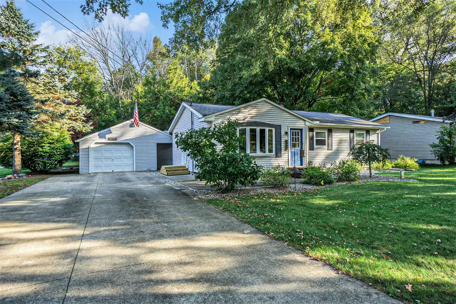 5241 E S Avenue, Vicksburg, MI 49097 - Image #3