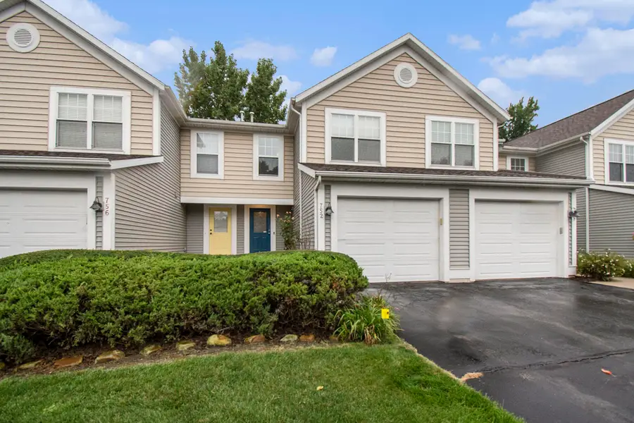 752 Stevenspoint Se, Byron Center, MI 49315 - Image #2