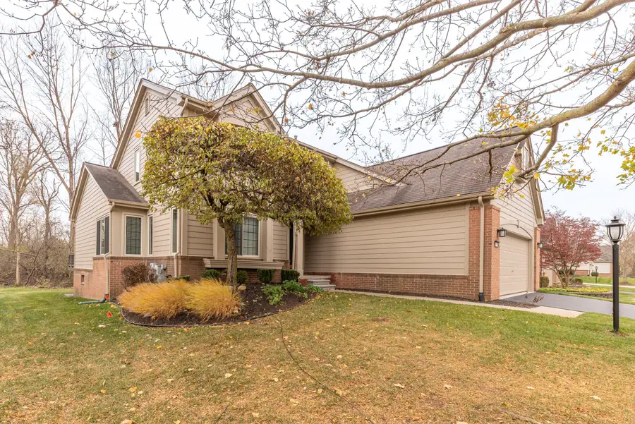 17200 Lake View Circle #37, Northville, MI 48168 - Image #2