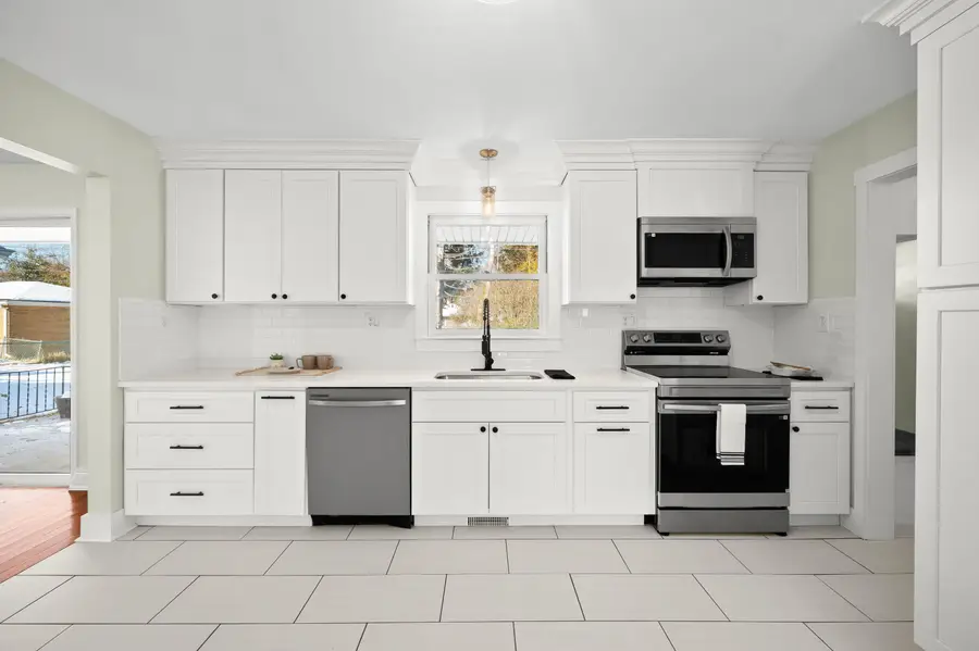 1639 Oak Street, Niles, MI 49120 - Image #2