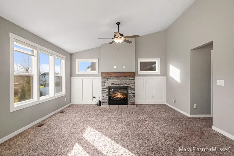 2116 Brindle Drive, Hudsonville, MI 49426 - Image #2