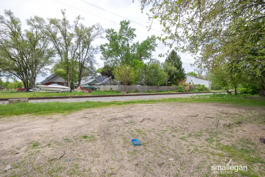 619 Lake Street, Kalamazoo, MI 49001 - Image #2