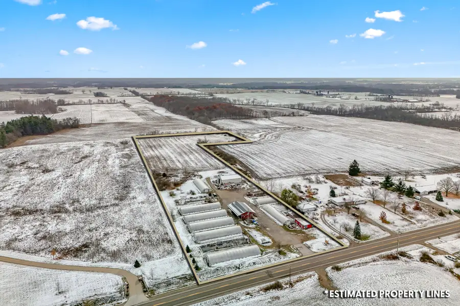 645 S Meridian Road, Hudson, MI 49247 - Image #2