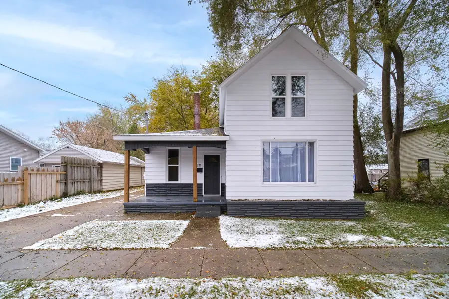 1211 23rd Street, Manistee, MI 49660 - Image #2