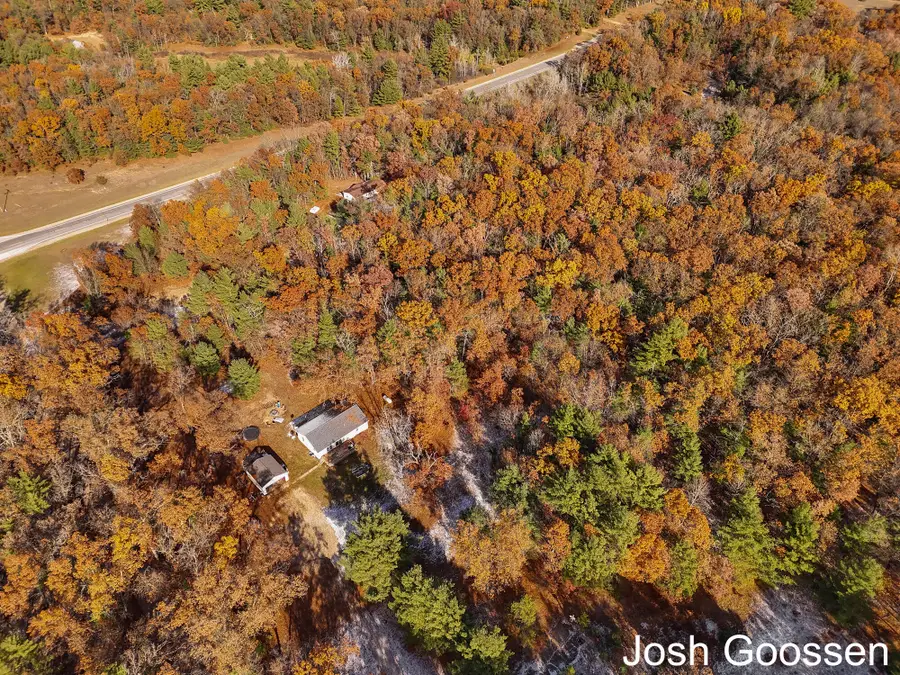 8310 S Thornapple Avenue, Newaygo, MI 49337 - Image #3