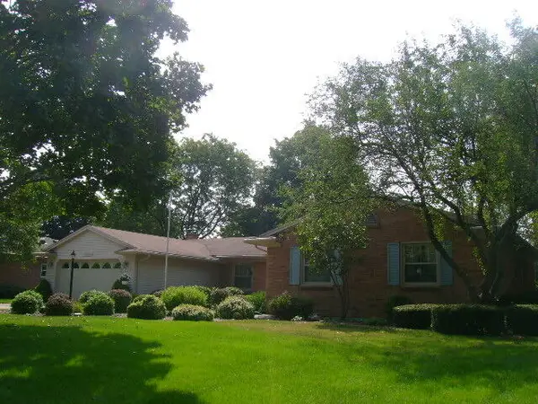 41849 Banbury Road, Northville, MI 48168