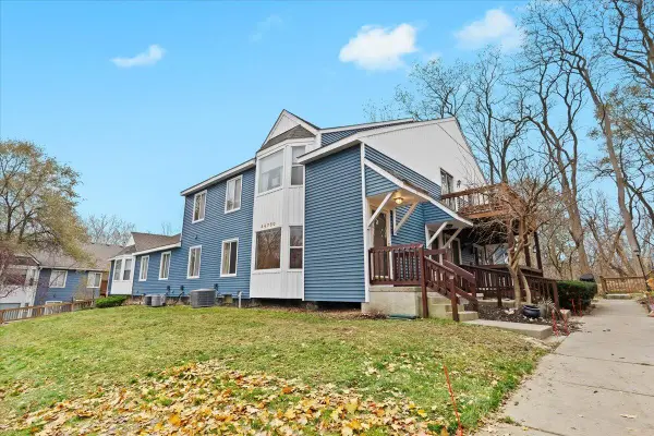 44750 Bayview Drive #37, Novi, MI 48377