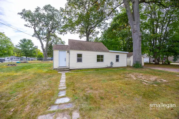 2335 Vine Avenue, Muskegon, MI 49442