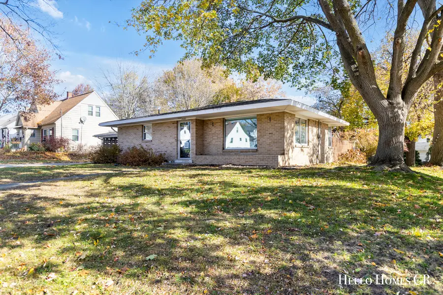 1400 Emerson Avenue Nw, Grand Rapids, MI 49504 - Image #3