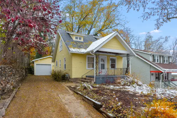 1120 W Maple St, Kalamazoo, MI 49008