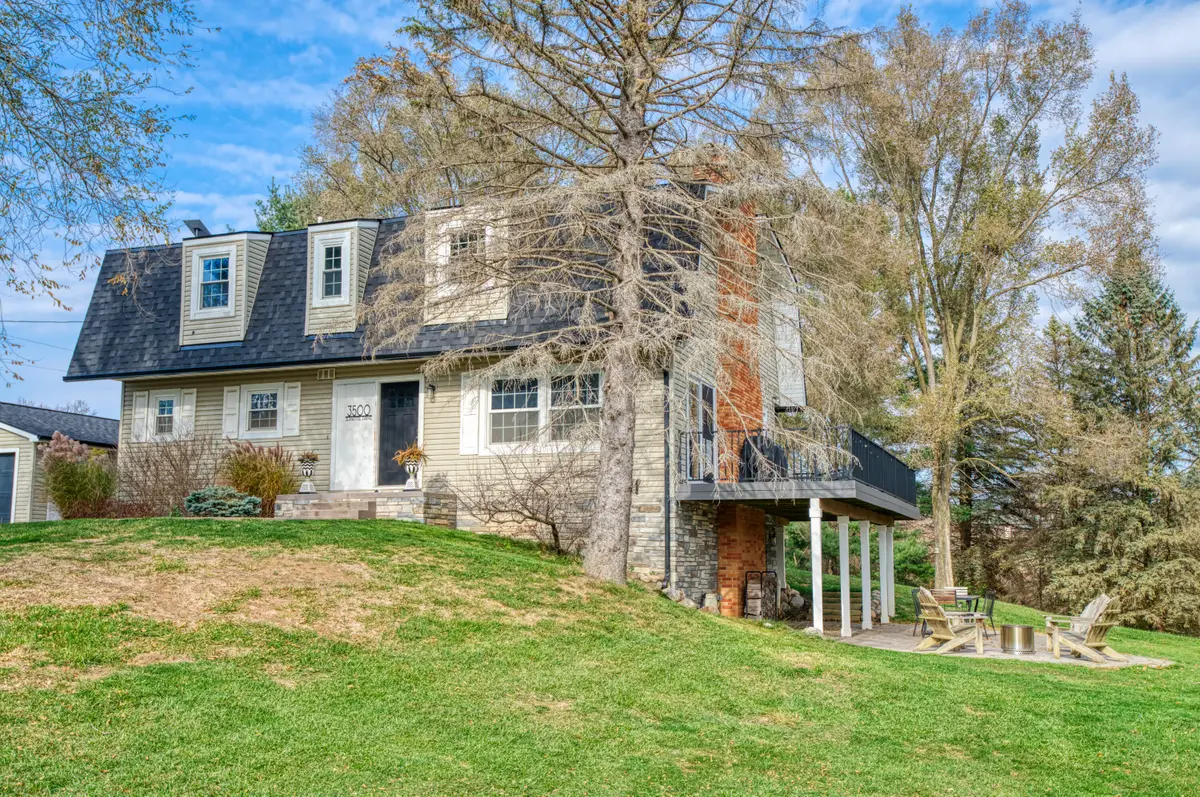 3500 Jeanette Drive, Chelsea, MI 48118 - Image #1