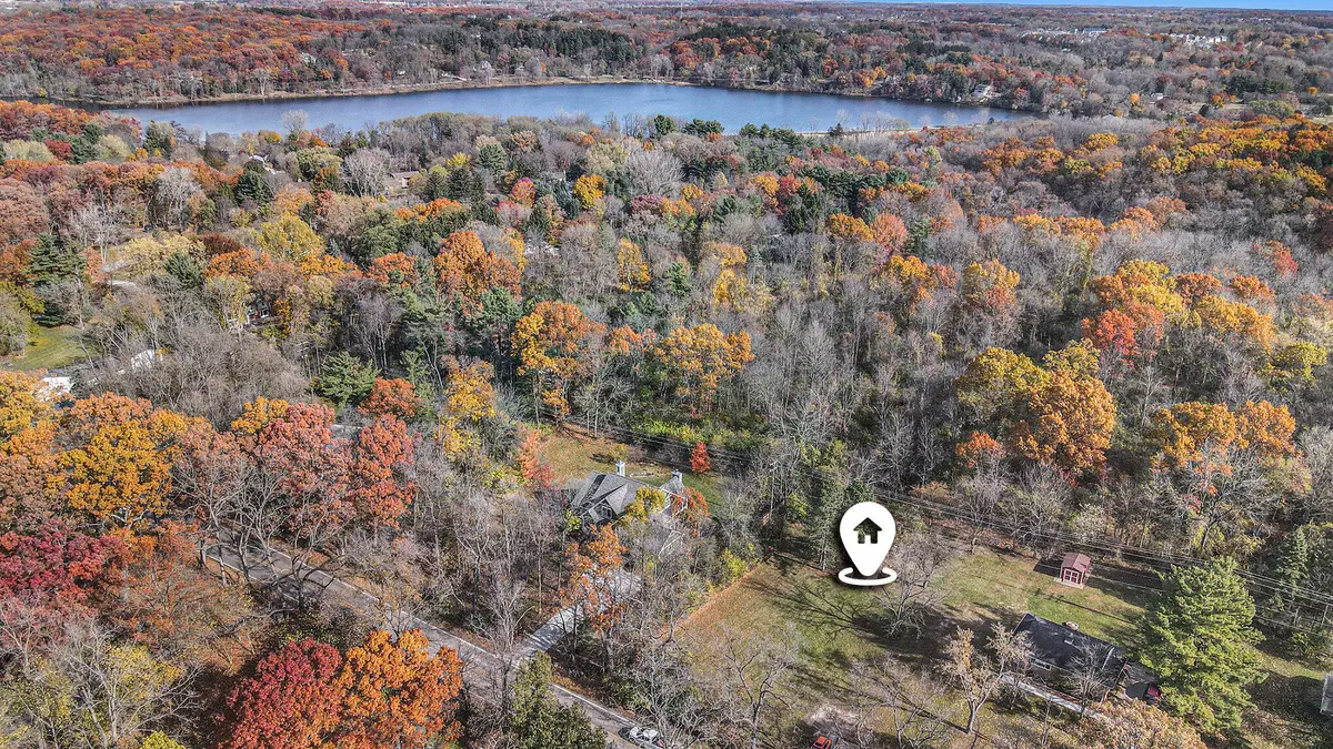 2374 Newport Road, Ann Arbor, MI 48103 - Image #1