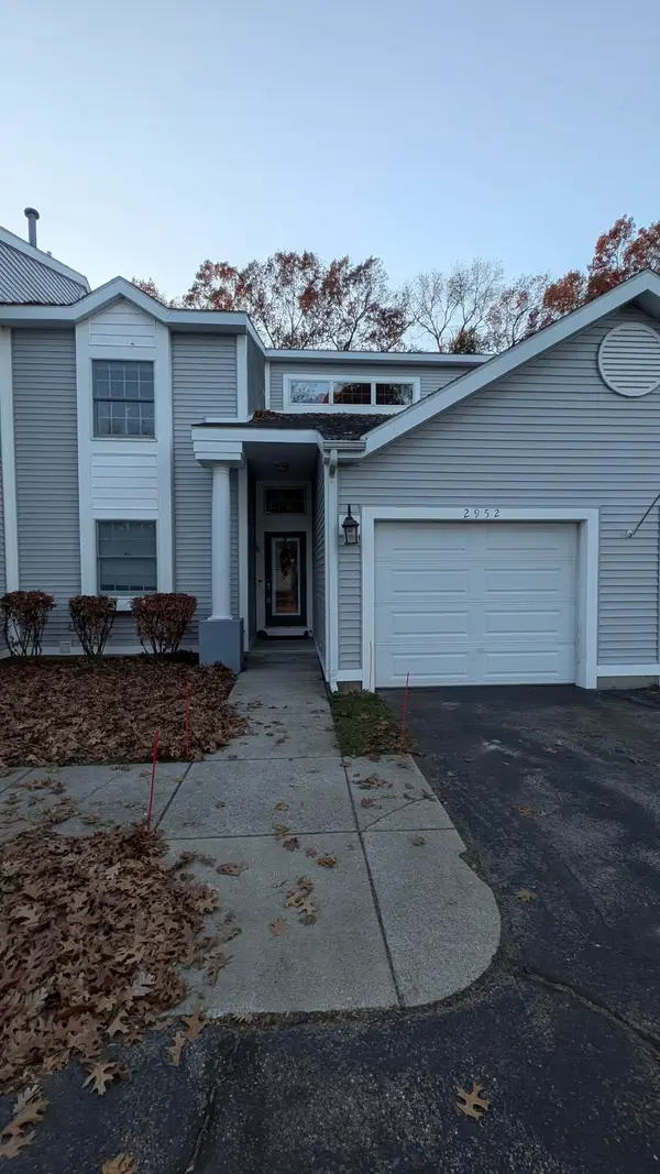 2952 Ridgeview Street, Muskegon, MI 49445