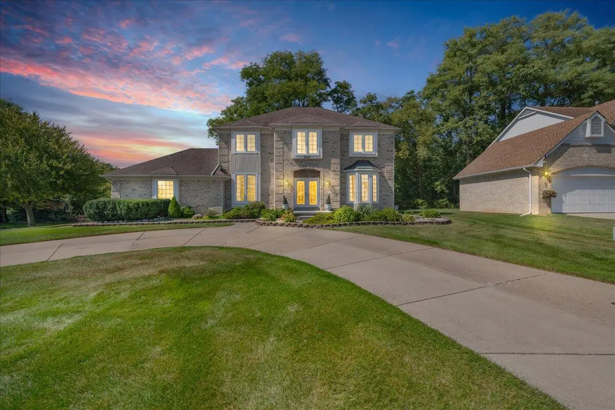 22253 Sheffield Court, Farmington Hills, MI 48335 - Image #1