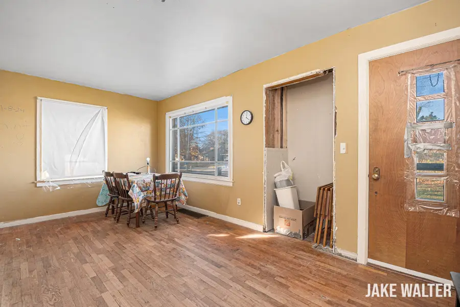 12 Celia Street Sw, Wyoming, MI 49548 - Image #3