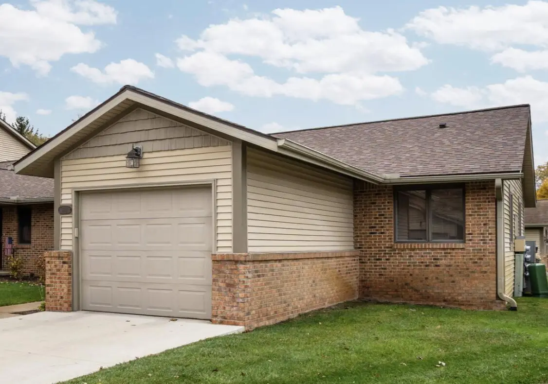 824 Moore Drive #19, Chelsea, MI 48118 - Image #1