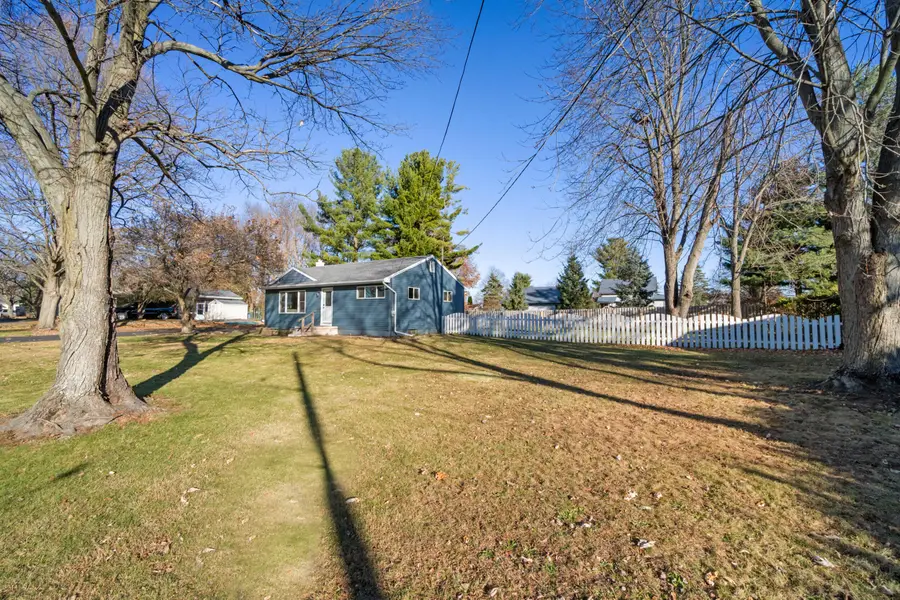 155 S Harvey Road, Jackson, MI 49201 - Image #2
