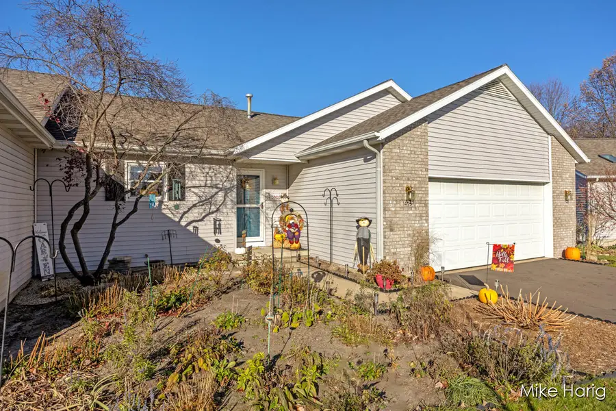 1493 Dexter Drive Sw, Byron Center, MI 49315 - Image #3