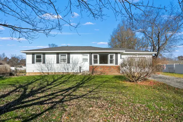 35520 Margurite Lane, Paw Paw, MI 49079