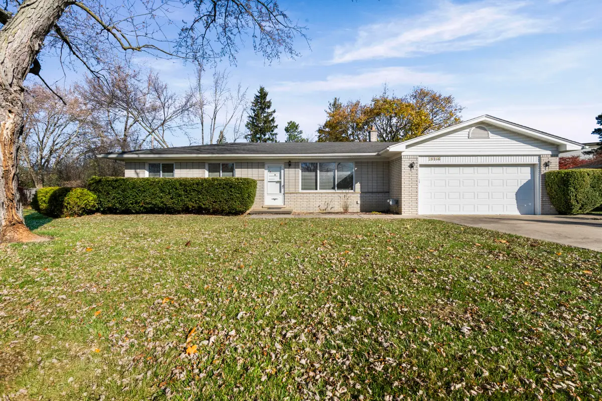 29166 Lorikay Street, Farmington Hills, MI 48334 - Image #1