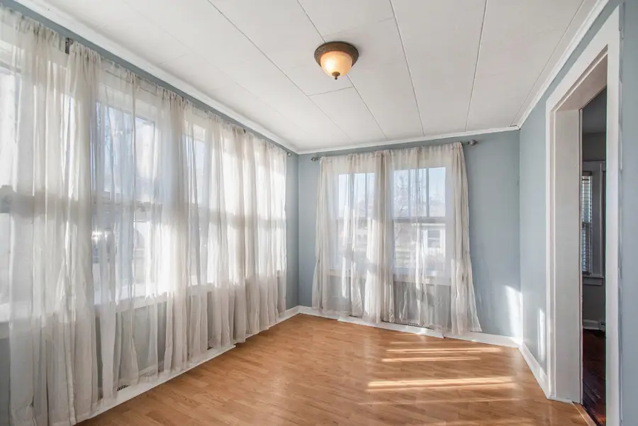 823 Van Brunt Avenue, Saint Joseph, MI 49085 - Image #3