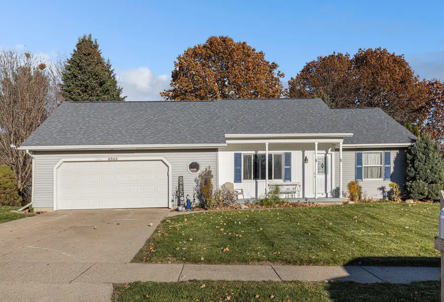 6540 Kingtree Drive Sw, Byron Center, MI 49315 - Image #3