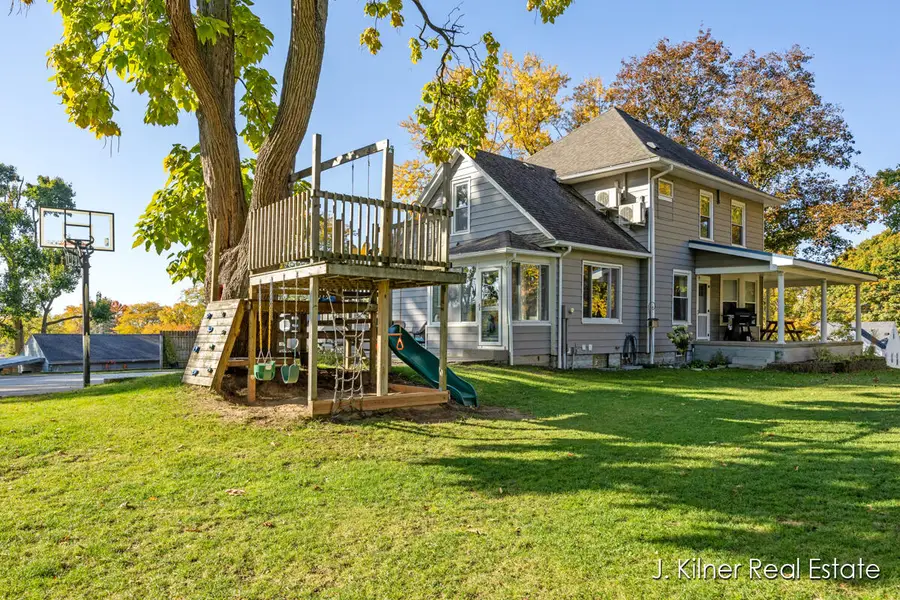 950 Covell Avenue Nw, Grand Rapids, MI 49504 - Image #2