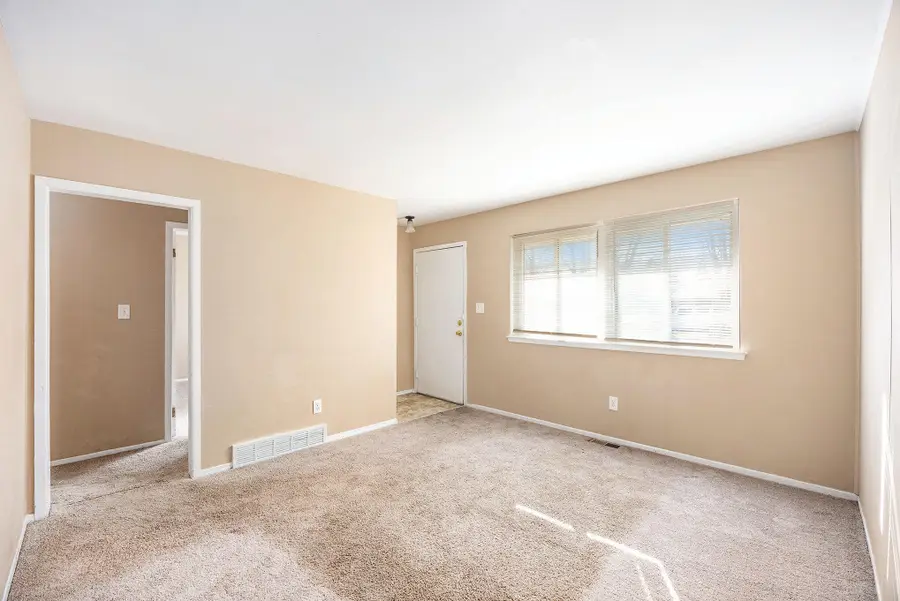 33505 Meldrum Street, Chesterfield, MI 48047 - Image #2