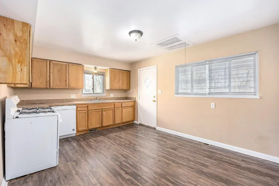 33505 Meldrum Street, Chesterfield, MI 48047 - Image #3