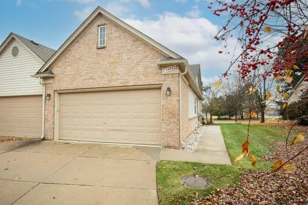 34262 Birchway Circle, Sterling Heights, MI 48312