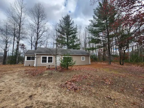 10544 N Lazy Lane, Bitely, MI 49309
