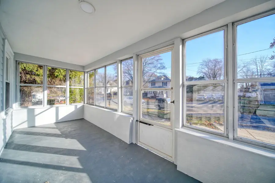 208 Bates Street, Jackson, MI 49202 - Image #3