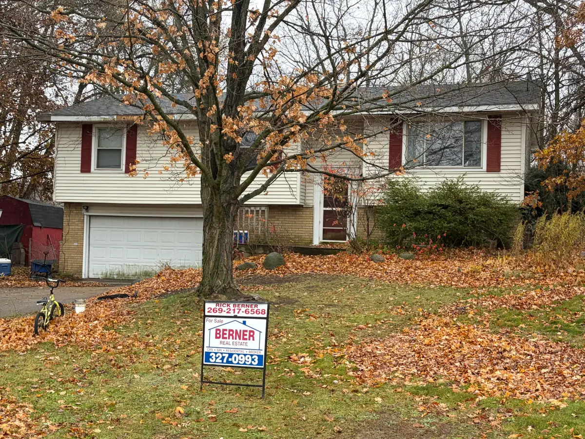 4950 Sparrow Avenue, Kalamazoo, MI 49004 - Image #1