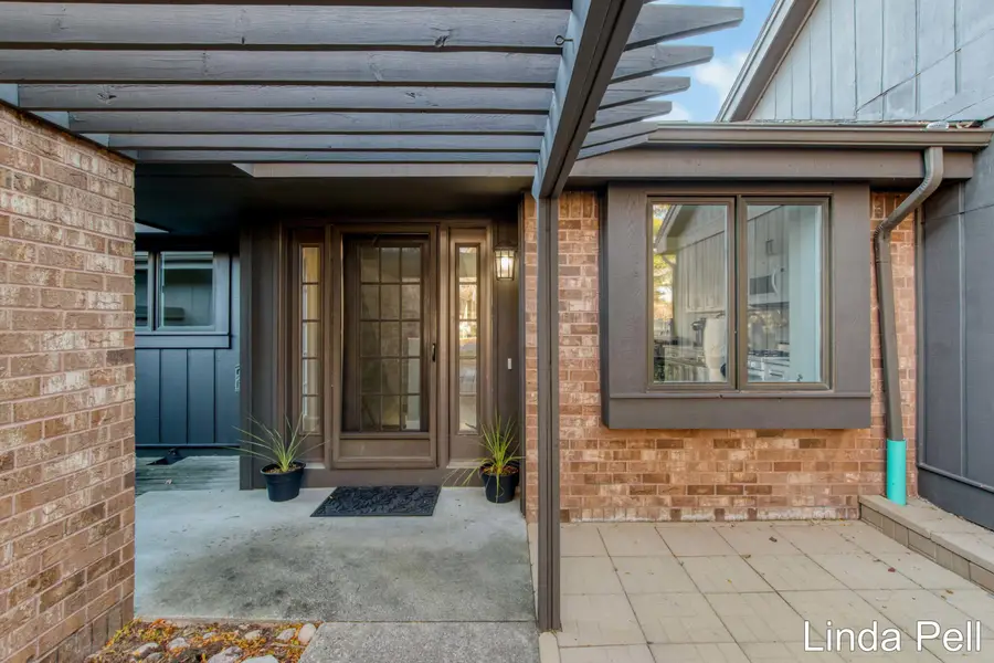 3444 Eagle Ridge Court Ne #6, Grand Rapids, MI 49525 - Image #2