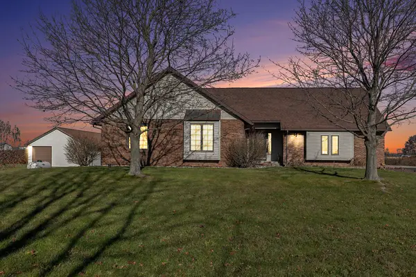 4353 9 Mile Road Nw, Sparta, MI 49345