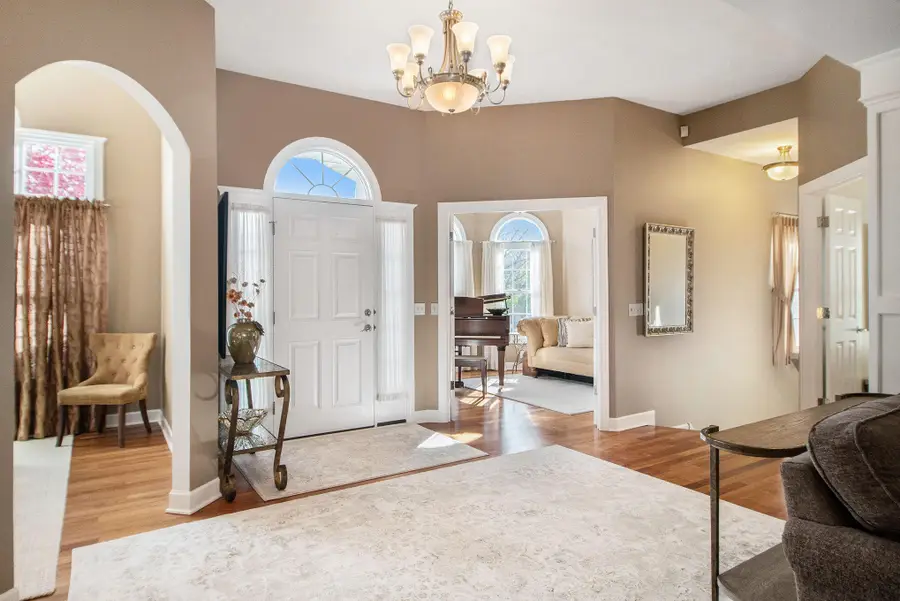 1969 Oak Hollow Road Nw, Grand Rapids, MI 49504 - Image #3